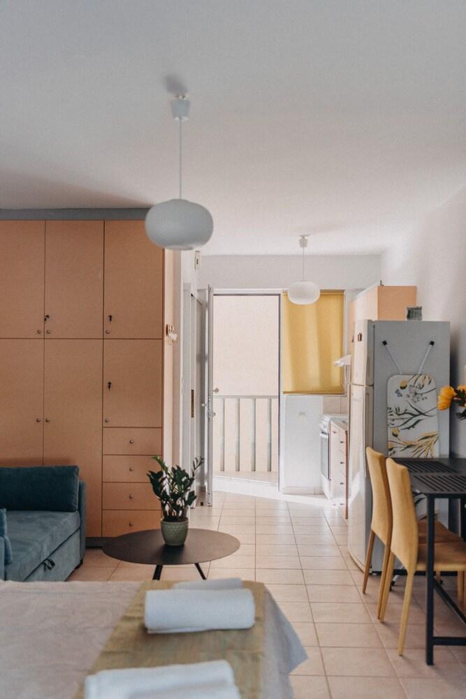 Best House, Nirvana Ii, Patra エクステリア 写真